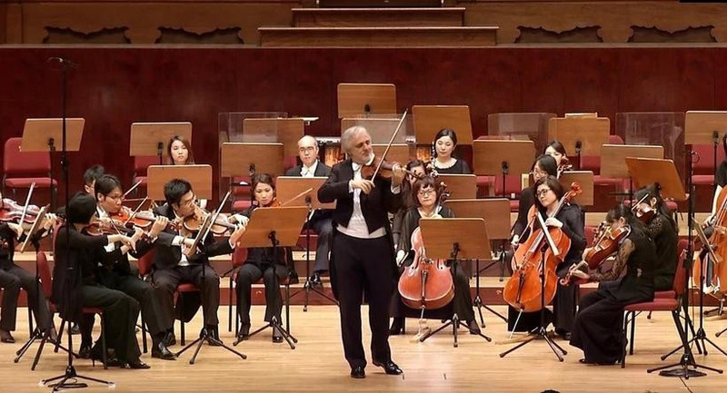 L'Orchestre philharmonique de Vienne. 