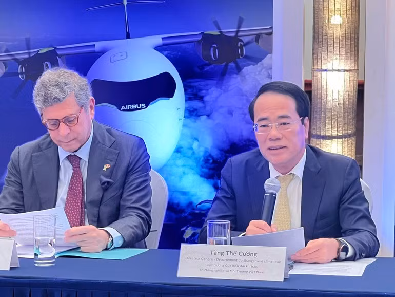 Selon Tang The Cuong, directeur du Département du changement climatique (ministère vietnamien de l’Agriculture et de l’Environnement), le Vietnam est passé d’une posture réactive à une attitude proactive dans l’action climatique. Le pays reste déterminé à atteindre la neutralité carbone d’ici 2050. Photo : NDEL