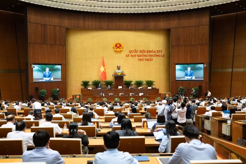 Vue d'ensemble de la séance. Photo : quochoi.vn 
