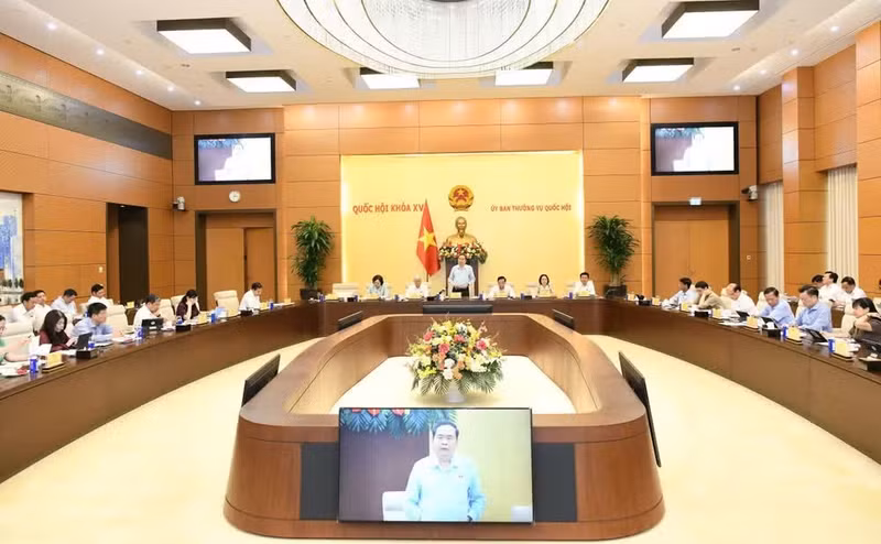 Vue générale de la réunio, le 6 juillet à Hanoi. Photo : NDEL.