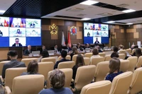 Vue générale de la conférence. Photo : VNA.