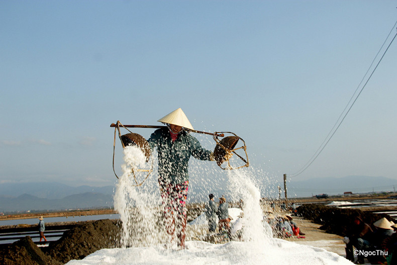 Le champ de sel de Hon Khoi ảnh 5