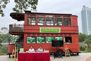 À bord du tramway de la mémoire : une immersion dans le Hanoï d’autrefois