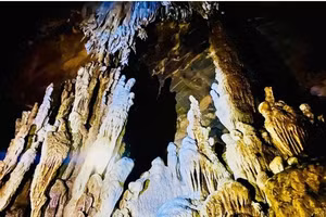 La grotte Cap Dop, une nouvelle merveille naturelle au cœur de l'ouest de Thanh Hoa