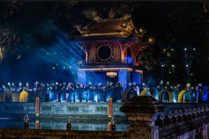 À Hanoï, 950 ans de tradition éducative célébrés au Temple de la Littérature