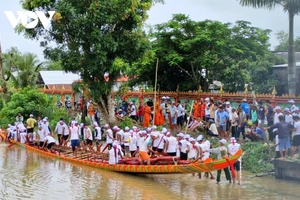 Les Khmers du Sud enthousiastes à l’approche de la fête des courses de pirogues « Ghe Ngo »