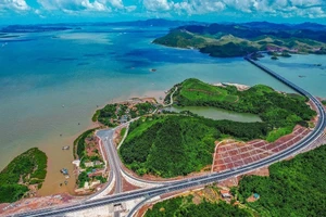 Vietnam : Un nouveau visage sur les routes à travers montagnes et forêts du Nord-Est