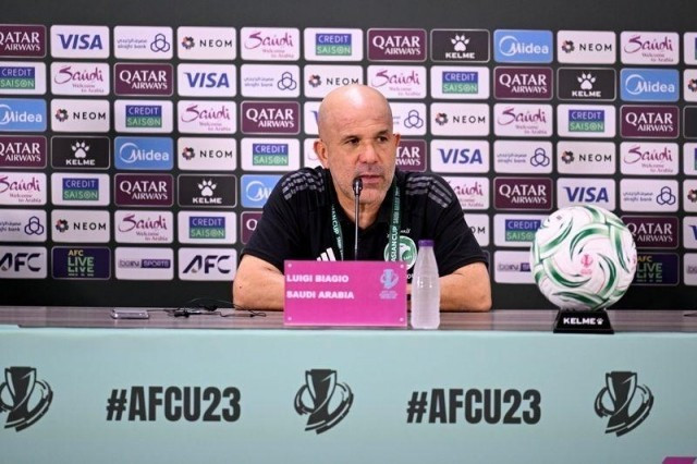 Luigi Biagio prévoit de battre le Vietnam lors du match du 12 janvier. Photo: the-afc.cm