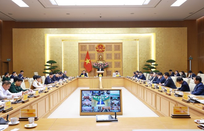 Lors de la 22ᵉ réunion du Comité directeur d&apos;État des ouvrages et projets nationaux importants dans le secteur des transports. Photo : VNA.