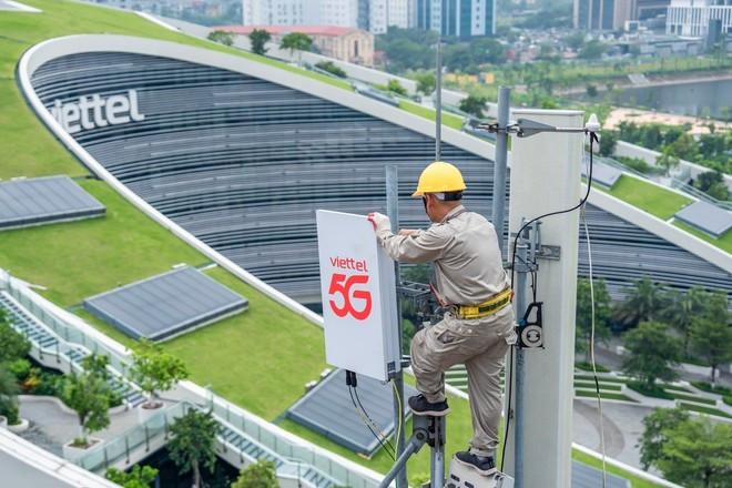 Déploiement à grande échelle du réseau 5G, une plateforme technologique au service des gouvernements, des entreprises et des citoyens pour une transformation numérique réussie. Photo : Viettel.