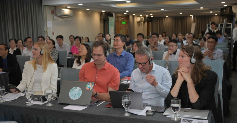 Du 14 au 18 juillet, une série de sessions de formation s’est tenue à Ho Chi Minh-Ville dans le cadre du projet « Promotion de l'économie circulaire pour les entreprises » (ACE-Biz). Photo : PNUD. eco-circulaire-pays-bas-undp.jpg