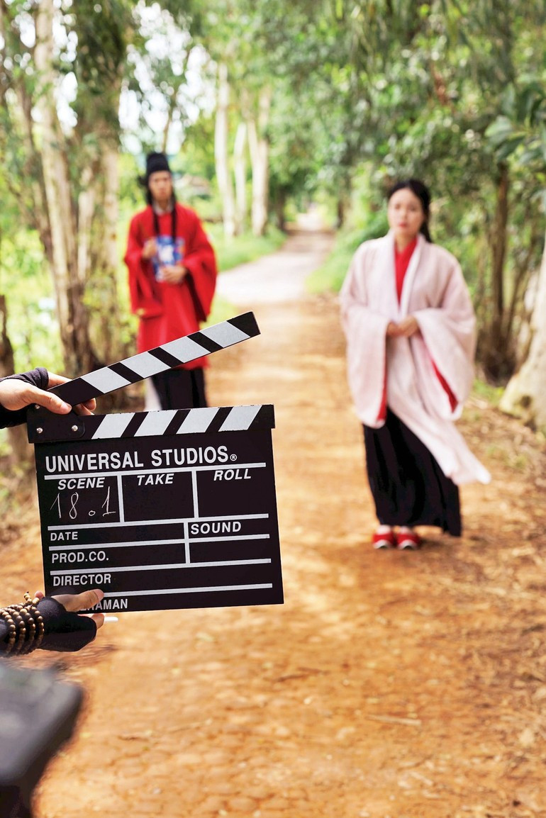 Préparation du tournage d’un court-métrage par Viet phuc Thanh Phong. Photo : NDEL. viet-phuc-thanh-phong.jpg