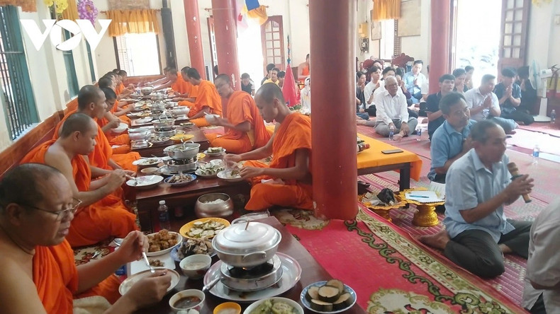 khmer-religion.jpg