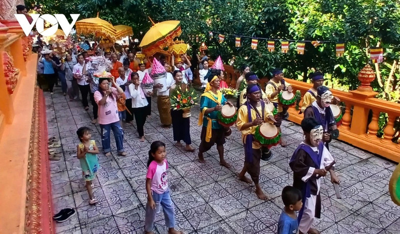khmer-fete.jpg