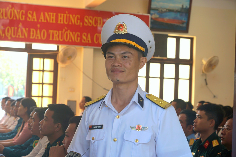 tran-huy-phung.jpg
