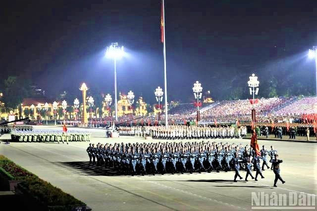 80e Fête nationale : répétition générale nationale du défilé à la place Ba Dinh