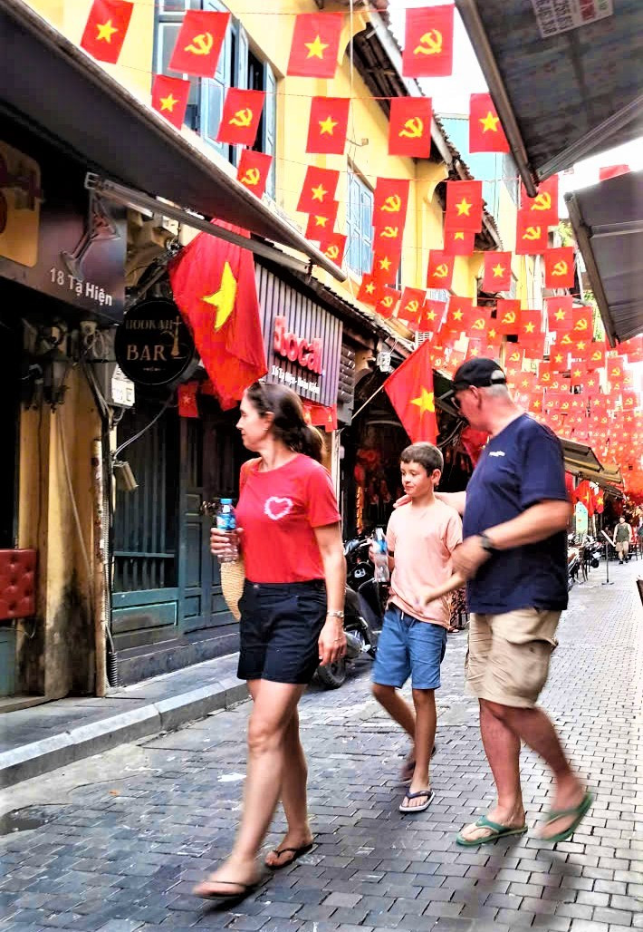 Photo : Tri Minh/NDEL. etranger-qk2025-tri-minh15.jpg
