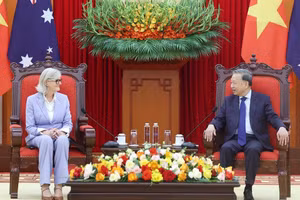 Le secrétaire général du Parti, To Lam, reçoit la gouverneure générale d’Australie, Sam Mostyn, en visite d’État au Vietnam, le 10 septembre 2025 à Hanoï. Photo : VNA.