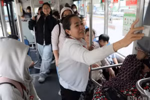 La gratuité des bus vise à encourager les habitants à privilégier les transports en commun et à réduire la congestion urbaine. Photo : NDEL