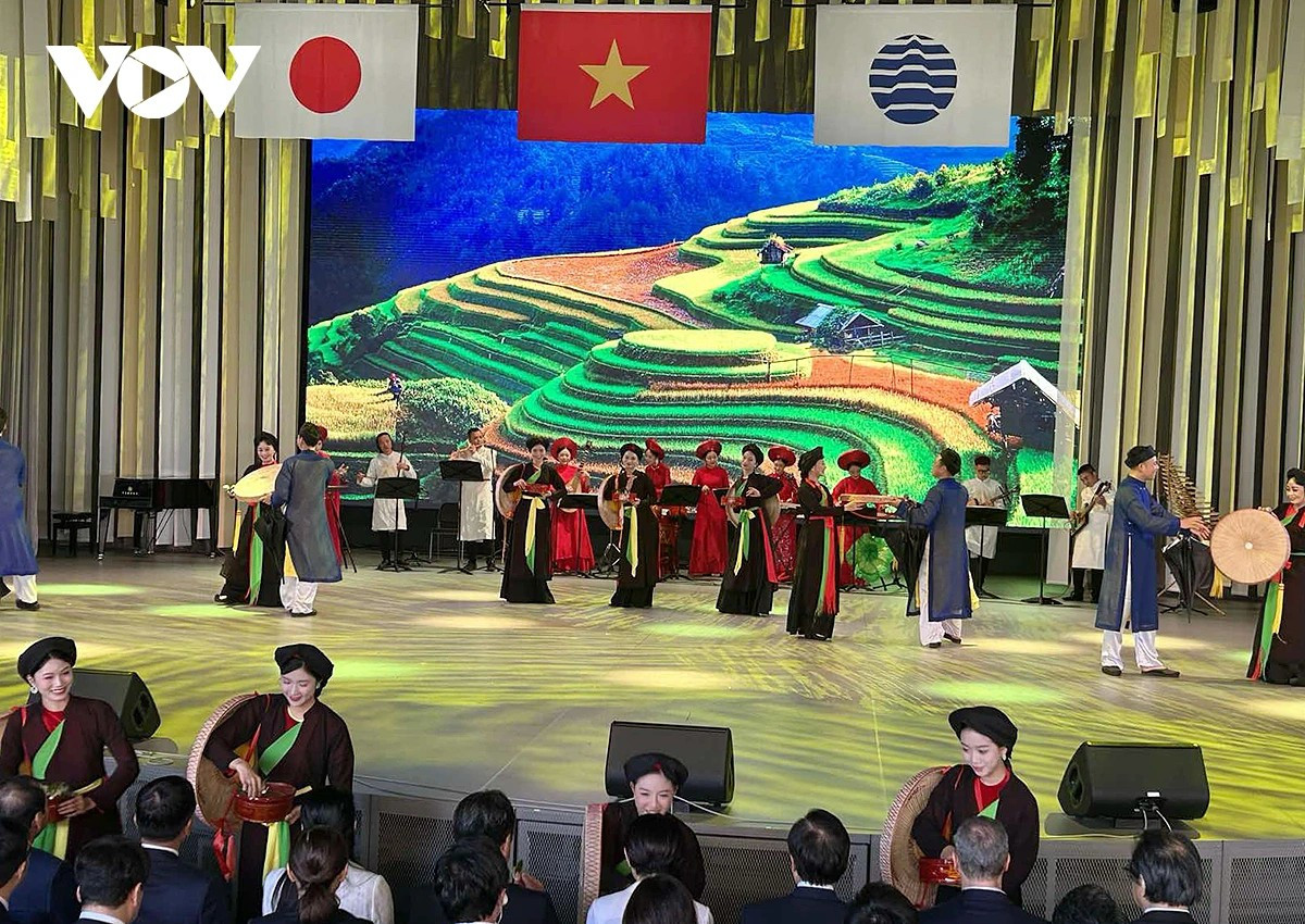 Les arts traditionnels du Vietnam, toujours au centre de l’attention à l’Expo 2025. tl2.jpg