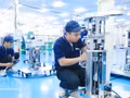 TAZMO Vietnam, entreprise à 100% japonaise, produit environ 70 000 appareils par an et offre un emploi stable à plus de 300 travailleurs locaux. Photo : VNA