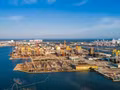 Port de Vung Tau pour la construction des fondations d'un parc éolien offshore. Photo: NDEL