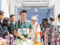 Les touristes étrangers venus au Vietnam. Photo : VNA.