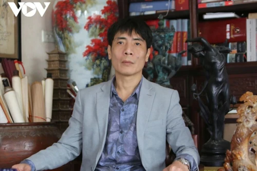 Dr Dang Vu Canh Linh, sociologue et vice-directeur de l'Institut de formation, de perfectionnement des cadres et de recherche scientifique. Photo: VOV