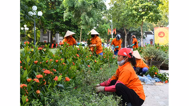 Le lac Hoàn Kiêm change de physionomie ảnh 2