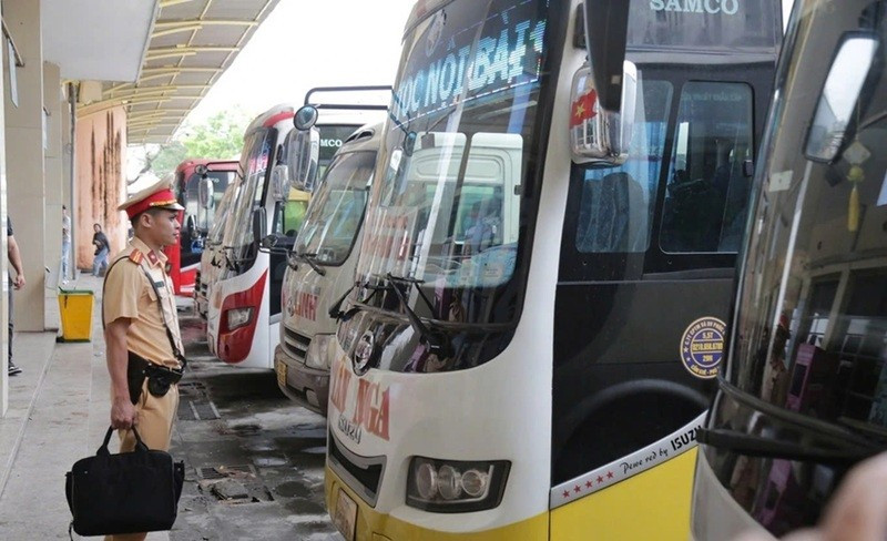 Un plan d’évaluation de la sécurité routière concernant les bus-couchettes circulant dans les provinces montagneuses du Nord, sera mené à partir du 9 mars. Photo : Dantri.