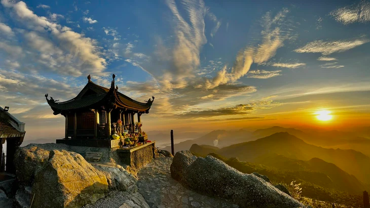 Pagode Yên Tu. Photo: Fanpage de la pagode Yen Tu.