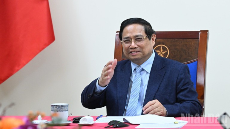 Le Premier ministre Pham Minh Chinh lors de l'entretien. Photo : NDEL.