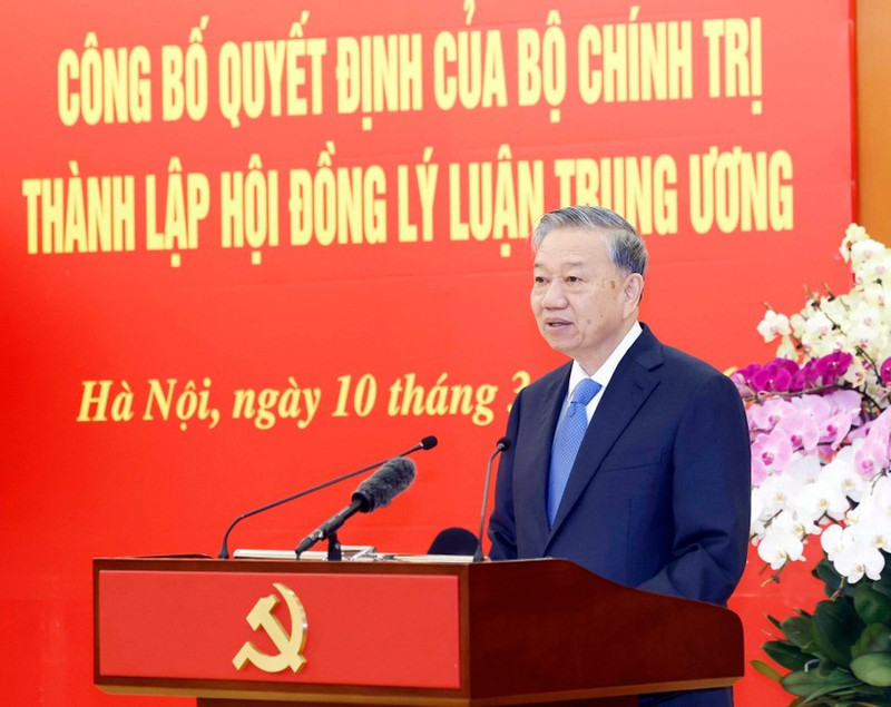 Le secrétaire général du Parti, Tô Lâm, s’exprime lors de la conférence, à Hanoï, le 10 mars. Photo : VNA.