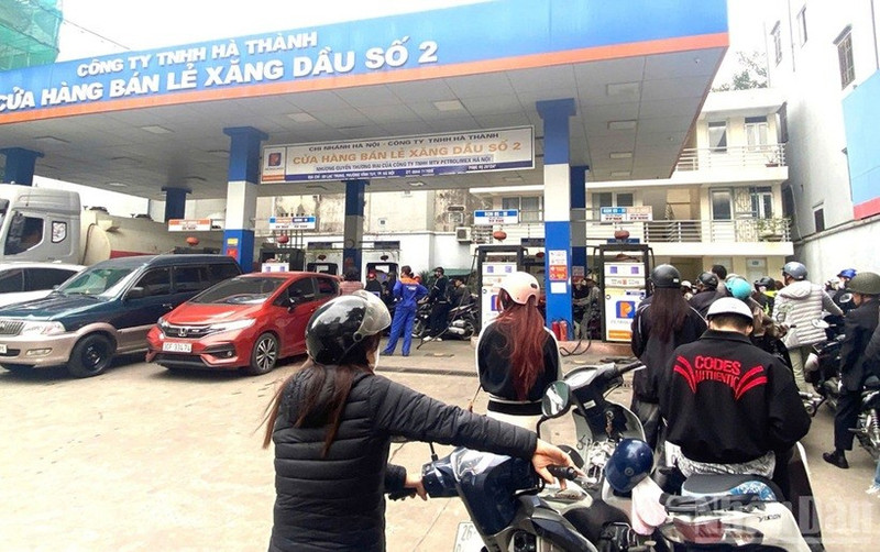 La proposition a été intégrée à un projet de circulaire détaillant certaines dispositions du décret relatif au commerce des produits pétroliers. Photo : NDEL.