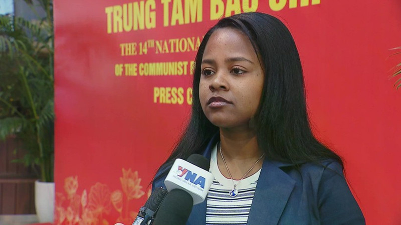 La journaliste Wennys Díaz Ballaga, envoyée spéciale du journal Granma du Parti communiste de Cuba. Photo : VNA.