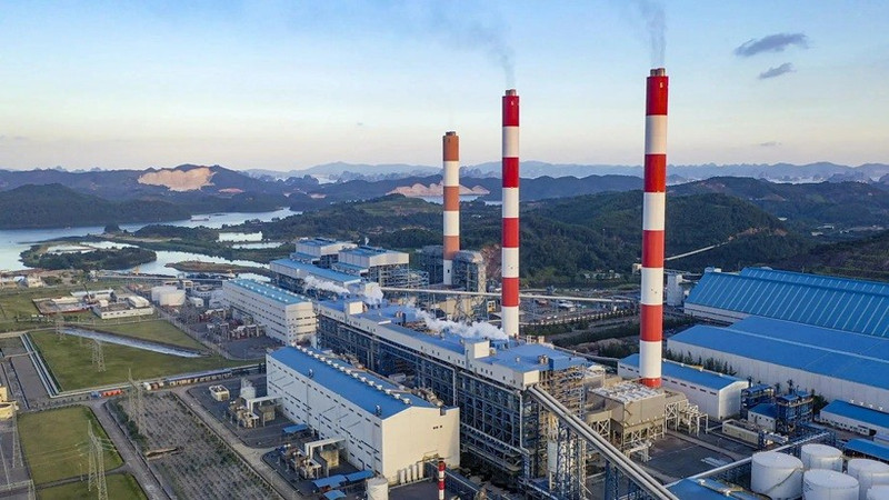 Une centrale thermique au charbon – un secteur engagé dans la transition énergétique pour un développement durable. Photo : VGP.