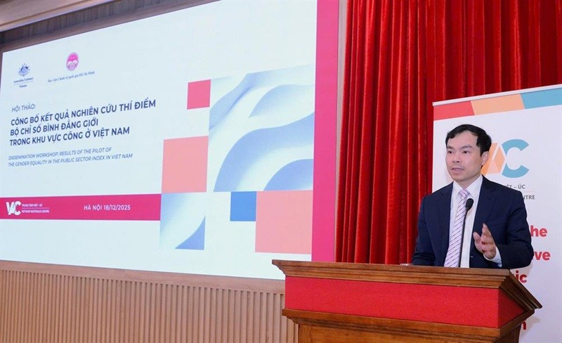 Le prof.associé-Dr Nguyên Manh Hung, directeur adjoint de l’Académie nationale de politique Hô Chi Minh-Ville et vice-président du Conseil théorique central. Photo : HCMA.