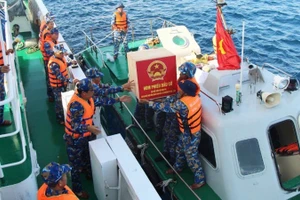 [Photo] Vingt îles de la zone spéciale de Truong Sa organisent un vote anticipé