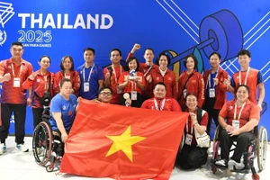 Le Vietnam remporte 6 médailles d'or et établit 3 records lors de la deuxième journée de compétition des 13es ASEAN Para Games. Photo : NDEL.