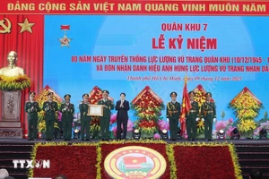 [En images] Le président Luong Cuong à la célébration des 80 ans de la fondation de la Région militaire 7