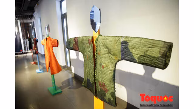 Originalité des vestes ouatées pointées ảnh 10