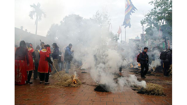 La fête de la cuisson du riz au village Thi Câm ảnh 9