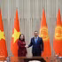 La vice-présidente vietnamienne Vo Thi Anh Xuan et le président kirghiz Sadyr Japarov. Photo : VNA.