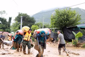 Crues : Lai Chau déclare l'état d'urgence dans la commune de Muong Than
