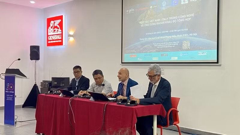 Des participants à l'atelier. Photo : NDEL.