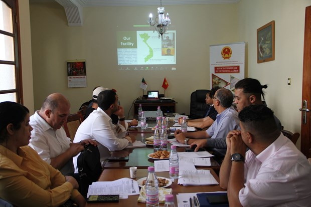 Délégués au séminaire. Photo : VNA.