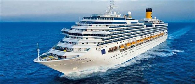 Le navire de croisière italien COSTA SERENA. Photo : VNA