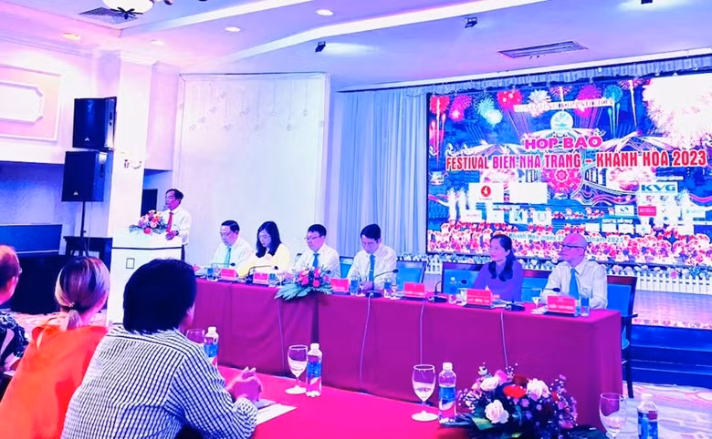 La conférence de presse sur le Festival de la mer de Nha Trang — Khanh Hoa 2023. Photo : dangcongsan.vn
