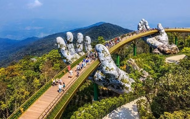 Pont d'Or à Dà Nang, dans le Centre. Photo: VNA