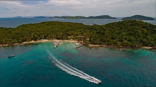 L’île de May Rut est l'une des îles les plus vierges et les plus belles de Phu Quôc. Photo: VNA
